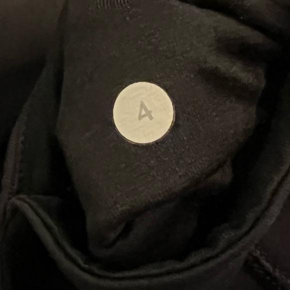 Lululemon Gather & Crow Crop II Capri Leggings in Black - Picture 8 of 8